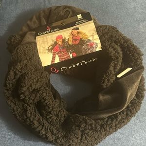 Reversible Neck warmer & Sherpa cuff hat